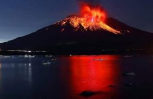 Японский город, у которого есть опасный сосед — вулкан