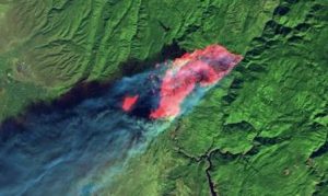 Самый смертоносный пожар в Калифорнии — как он выглядит на спутниковых снимках