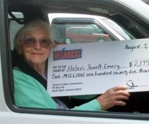 Женщина, которая 4 раза  выиграла в лотерею
