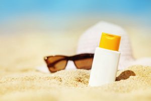 Как защитить кожу от солнца летом