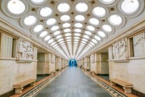 Дворцы народа: станции советского метро